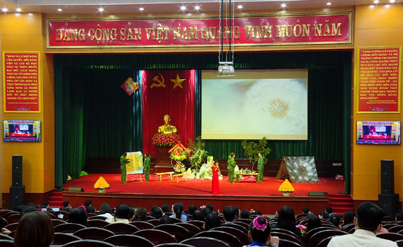 Hội thi kể về tấm gương đạo đức, phong c&aacute;ch Hồ Ch&iacute; Minh tại Gia Viễn