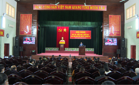 Kim Sơn học tập, qu&aacute;n triệt v&agrave; triển khai thực hiện một số nghị quyết, kết luận