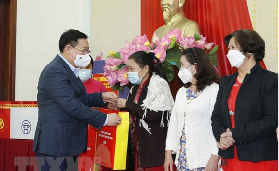 Chủ tịch Quốc hội dự Ng&agrave;y hội Đại đo&agrave;n kết to&agrave;n d&acirc;n tộc tại H&agrave; Nội