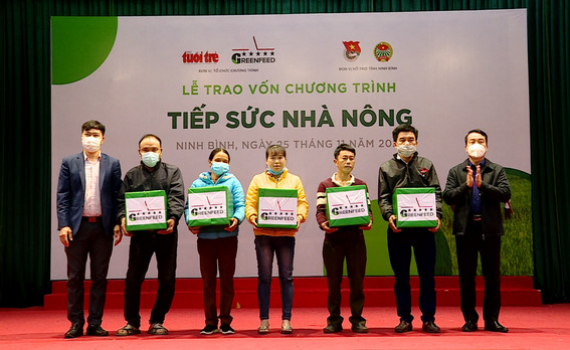 Lễ trao vốn Chương tr&igrave;nh &ldquo;Tiếp sức nh&agrave; n&ocirc;ng&rdquo;