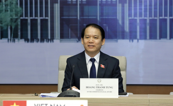 Si&ecirc;́t chặt kỷ lu&acirc;̣t, kỷ cương, đề cao trách nhi&ecirc;̣m người đứng đ&acirc;̀u trong x&acirc;y dựng ph&aacute;p luật 