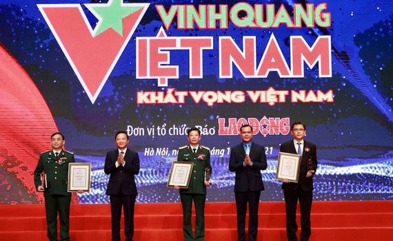 Chương tr&igrave;nh &ldquo;Vinh quang Việt Nam&rdquo; lần thứ 16: T&ocirc;n vinh 09 tập thể, c&aacute; nh&acirc;n xuất sắc