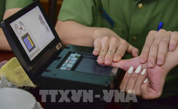 Thẻ căn cước c&ocirc;ng d&acirc;n gắn chip chứa th&ocirc;ng tin v&agrave; c&oacute; những t&aacute;c dụng g&igrave;?