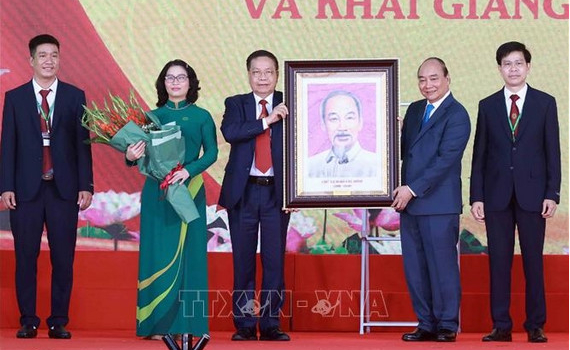 Chủ tịch nước Nguyễn Xu&acirc;n Ph&uacute;c dự lễ khai giảng năm học 2021-2022 của Học viện N&ocirc;ng nghiệp Việt Nam