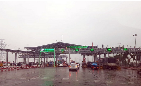 Người d&acirc;n đi lại trong dịp Tết, Bộ Giao th&ocirc;ng vận tải ban h&agrave;nh nhiều kế hoạch hỗ trợ