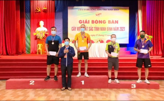 Giải b&oacute;ng b&agrave;n c&acirc;y vợt xuất sắc tỉnh Ninh B&igrave;nh năm 2021