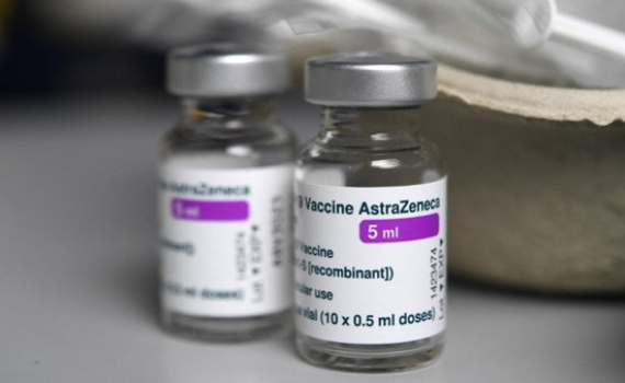 Vắc xin AstraZeneca dự định tăng gi&aacute; bao nhi&ecirc;u?