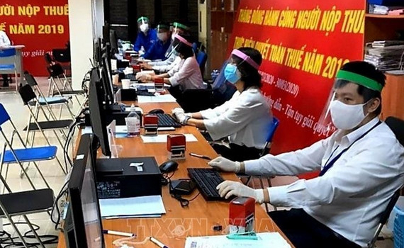 Nhiều c&aacute; nh&acirc;n tại H&agrave; Nội hợp t&aacute;c với Google, Facebook, Youtube, Apple&hellip; nộp thuế tiền tỷ