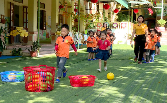 X&acirc;y dựng trường Mầm non lấy trẻ l&agrave;m trung t&acirc;m ở Nho Quan