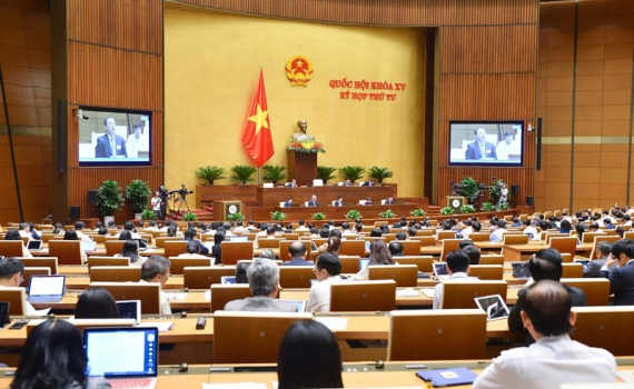 H&ocirc;m nay (1-11), Quốc hội sẽ nghe tờ tr&igrave;nh về dự thảo Luật Đất đai, thảo luận tổ về Luật Ph&ograve;ng thủ d&acirc;n sự