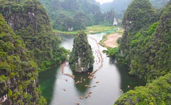 Ninh B&igrave;nh đ&aacute;nh thức di sản để ph&aacute;t triển du lịch