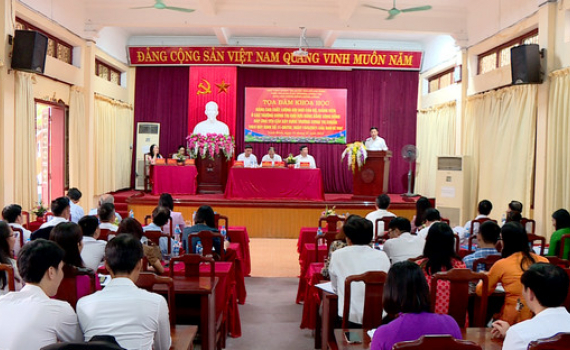  Tọa đ&agrave;m n&acirc;ng cao chất lượng c&aacute;n bộ, giảng vi&ecirc;n c&aacute;c trường ch&iacute;nh trị khu vực đồng bằng s&ocirc;ng Hồng