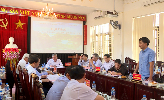 Hội thảo thực trạng v&agrave; giải ph&aacute;p ph&aacute;t triển du lịch