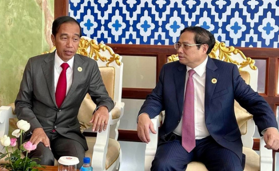 Thủ tướng Phạm Minh Ch&iacute;nh đề nghị giảm nhập si&ecirc;u của Việt Nam với Indonesia