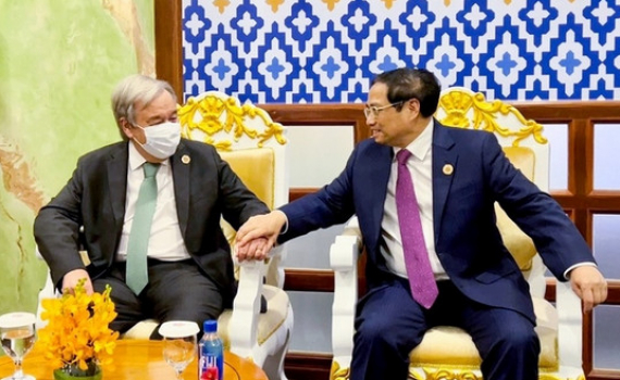 Hội nghị Cấp cao ASEAN: Thủ tướng Ch&iacute;nh phủ Phạm Minh Ch&iacute;nh gặp Tổng Thư k&yacute; LHQ Antonio Guterres