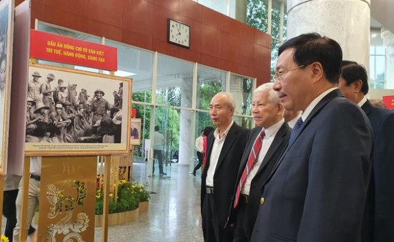 L&agrave;m s&aacute;ng r&otilde; v&agrave; s&acirc;u sắc hơn c&ocirc;ng lao, cống hiến của đồng ch&iacute; V&otilde; Văn Kiệt