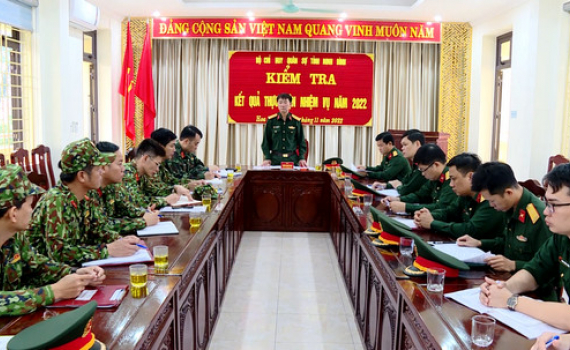 Kiểm tra c&ocirc;ng t&aacute;c qu&acirc;n sự, quốc ph&ograve;ng địa phương tại Ban Chỉ huy Qu&acirc;n sự c&aacute;c huyện Y&ecirc;n M&ocirc;, Hoa Lư v&agrave; Nho Quan