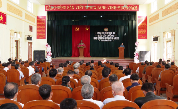 Kim Sơn bồi dưỡng nghiệp vụ c&ocirc;ng t&aacute;c mặt trận 