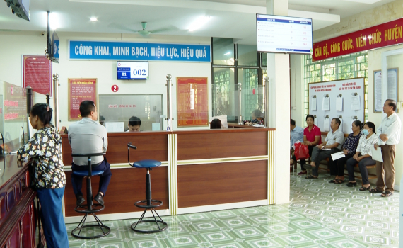 Y&ecirc;n Kh&aacute;nh n&acirc;ng cao năng lực cạnh tranh cấp huyện