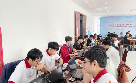 Chung khảo cuộc thi sinh vi&ecirc;n với an to&agrave;n th&ocirc;ng tin ASEAN 2022