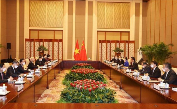 Tổng B&iacute; thư Nguyễn Ph&uacute; Trọng hội kiến Ủy vi&ecirc;n trưởng Nh&acirc;n đại Trung Quốc Lật Chiến Thư