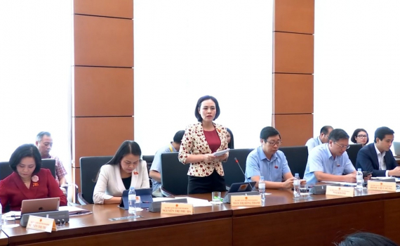 Quốc hội thảo luận ở tổ về dự &aacute;n Luật Hợp t&aacute;c x&atilde; (sửa đổi) v&agrave; dự &aacute;n Luật Ph&ograve;ng thủ d&acirc;n sự