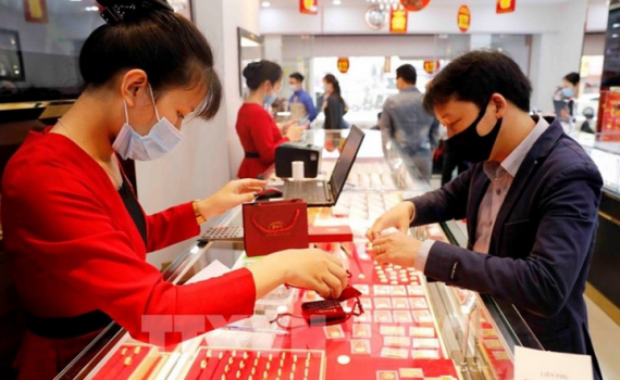 V&agrave;ng tăng, giảm tr&aacute;i chiều phi&ecirc;n đầu tuần