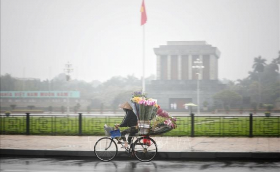Thời tiết h&ocirc;m nay (23-11): Miền Bắc duy tr&igrave; h&igrave;nh th&aacute;i sương m&ugrave; v&agrave;o s&aacute;ng sớm