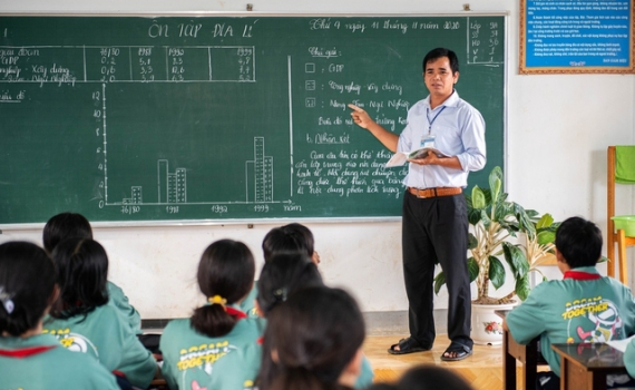 Trường trung học cơ sở được bố tr&iacute; tối đa 1,9 gi&aacute;o vi&ecirc;n/lớp