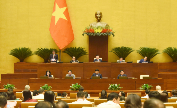 Quốc hội thảo luận về kinh tế - x&atilde; hội: Tập trung thực hiện đồng bộ ch&iacute;nh s&aacute;ch t&agrave;i kh&oacute;a v&agrave; tiền tệ
