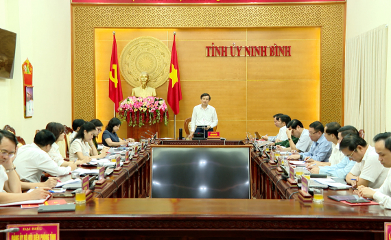 Thường trực Tỉnh ủy giao ban c&ocirc;ng t&aacute;c th&aacute;ng 10, triển khai nhiệm vụ th&aacute;ng 11 năm 2023