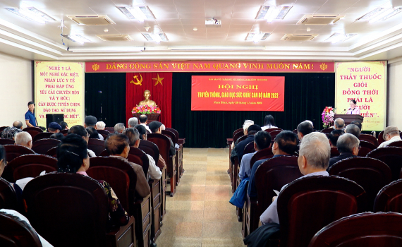Truyền th&ocirc;ng, gi&aacute;o dục sức khỏe c&aacute;n bộ năm 2023