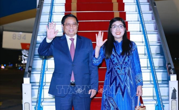 X&atilde; luận: Chung tay giải quyết c&aacute;c th&aacute;ch thức to&agrave;n cầu, tăng cường quan hệ với đối t&aacute;c quốc tế