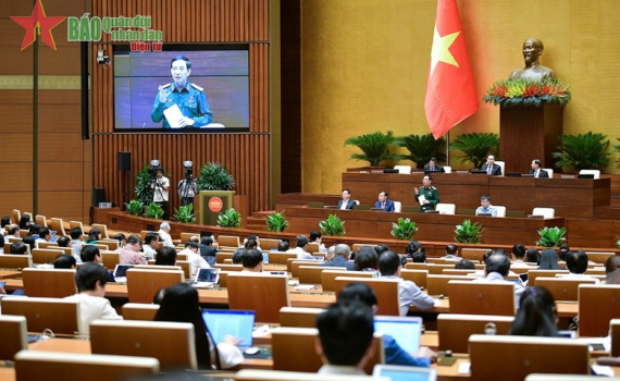 H&ocirc;m nay, Quốc hội th&ocirc;ng qua Luật Ph&ograve;ng kh&ocirc;ng nh&acirc;n d&acirc;n