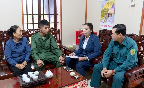 Y&ecirc;n Kh&aacute;nh đảm bảo thực chất trong c&ocirc;ng t&aacute;c ph&aacute;t triển đảng vi&ecirc;n