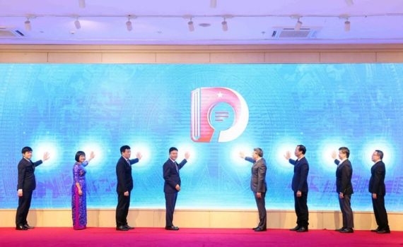 C&ocirc;ng bố Bộ ph&aacute;p điển Việt Nam