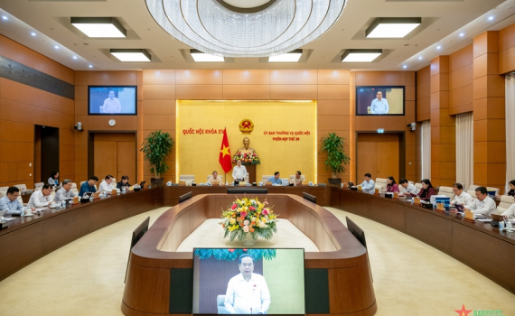 Khai mạc phi&ecirc;n họp thứ 39 của Ủy ban Thường vụ Quốc hội