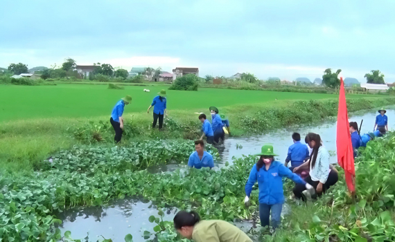 Tuổi trẻ Y&ecirc;n Kh&aacute;nh học tập v&agrave; l&agrave;m theo B&aacute;c