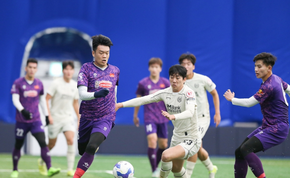 Quang Hải lập c&ocirc;ng, đội tuyển Việt Nam thắng đội K-League 1