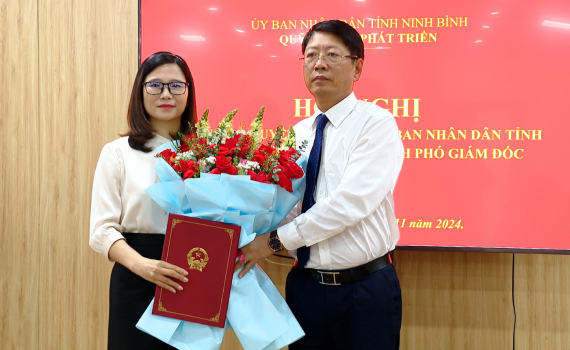 C&ocirc;ng bố Quyết định bổ nhiệm Ph&oacute; Gi&aacute;m đốc Quỹ đầu tư ph&aacute;t triển Ninh B&igrave;nh