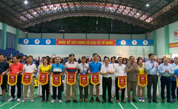 Khai mạc Giải thể thao ng&agrave;nh Gi&aacute;o dục tỉnh Ninh B&igrave;nh năm 2024