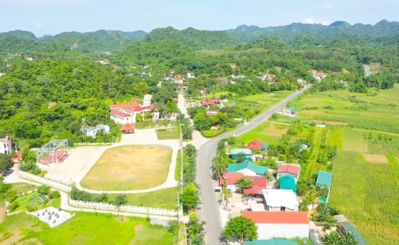Người d&acirc;n h&agrave;i l&ograve;ng trước những đổi thay từ chương tr&igrave;nh x&acirc;y dựng n&ocirc;ng th&ocirc;n mới