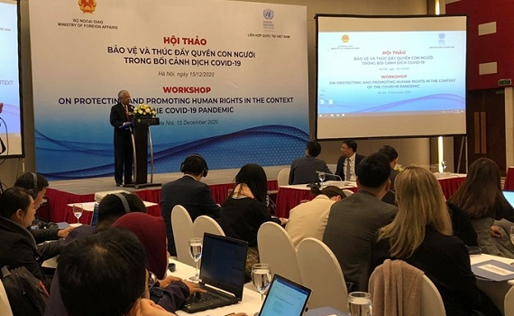Bảo vệ v&agrave; th&uacute;c đẩy quyền con người trong bối cảnh dịch COVID-19