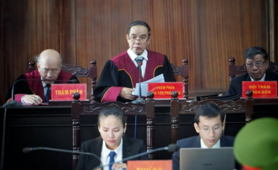&Ocirc;ng Đinh La Thăng bị tuy&ecirc;n phạt 10 năm t&ugrave; vụ cao tốc Trung Lương
