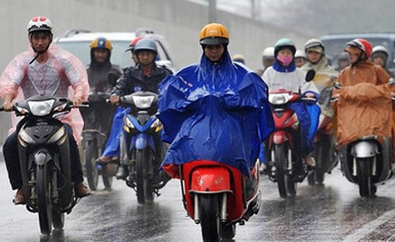Từ chiều nay, H&agrave; Nội c&oacute; mưa, trời chuyển r&eacute;t