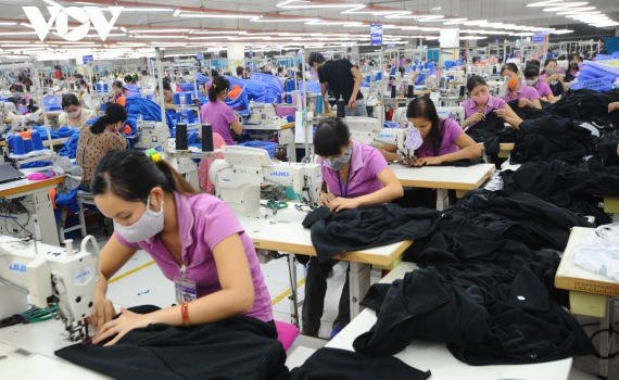 Việt Nam k&yacute; Thỏa thuận cộng gộp xuất xứ sản phẩm dệt may với H&agrave;n Quốc