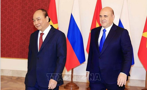 Chủ tịch nước Nguyễn Xu&acirc;n Ph&uacute;c: Nga l&agrave; đối t&aacute;c ưu ti&ecirc;n h&agrave;ng đầu trong ch&iacute;nh s&aacute;ch đối ngoại