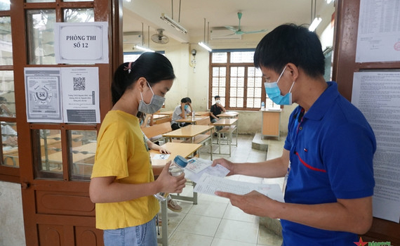 Bộ Gi&aacute;o dục v&agrave; Đ&agrave;o tạo th&ocirc;ng tin về &ldquo;yếu tố kh&ocirc;ng b&igrave;nh thường&rdquo; li&ecirc;n quan đến đề thi m&ocirc;n Sinh