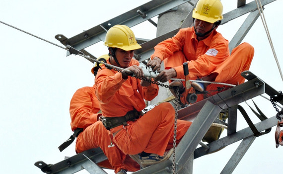 Thủ tướng Ch&iacute;nh phủ k&yacute; c&ocirc;ng điện về bảo đảm cung ứng điện năm 2022 v&agrave; c&aacute;c năm tiếp theo