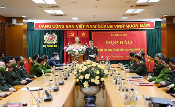 Đẩy mạnh điều tra c&aacute;c vụ &aacute;n kinh tế, tham nhũng